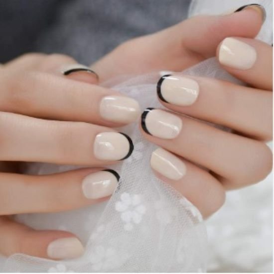 nails